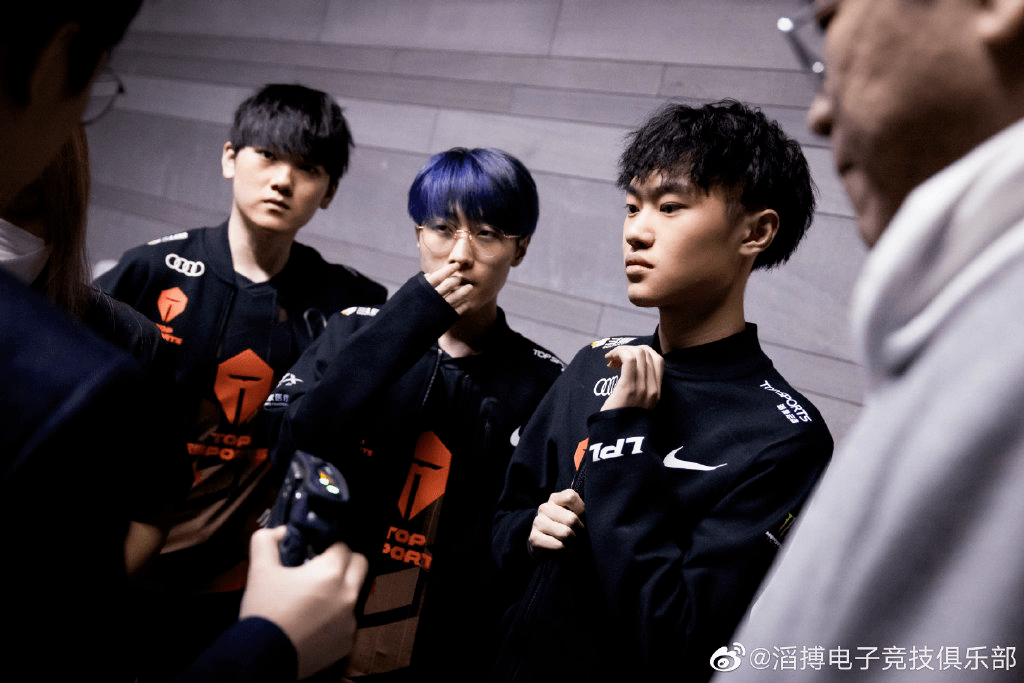 持续失利引爆全场！，TheShy意外战胜拜仁比赛高潮迭起(theshy名场面集锦视频)